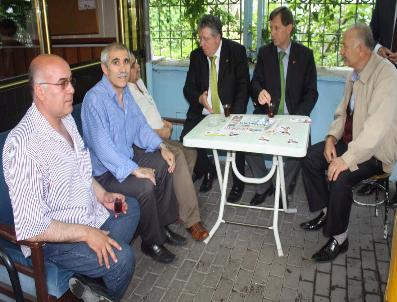 NECATİ ÖZENSOY - Mhp Milletvekili Adayları Taksicilerin Derdini Dinledi