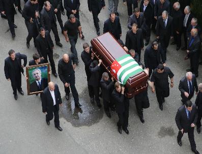 ABHAZYA - Putin Cenaze Töreni İçin Abhazya’Da; Gürcistan’La İlişkiler Düzelir