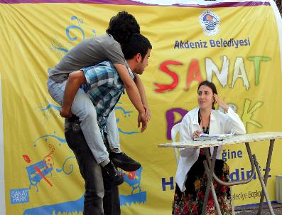 ALTAN ERKEKLİ - ‘Sanat Park Etkinliği‘ Devam Ediyor
