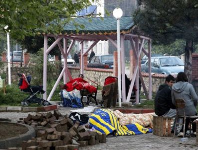 Simav'da 9 bin artçı sarsıntı kaydedildi