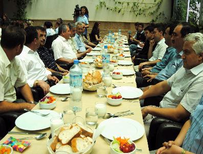 ERDOĞAN AYATA - Ahmet Erdem Ticaret Meslek Lisesi Öğretmenleri Toplantı Düzenledi