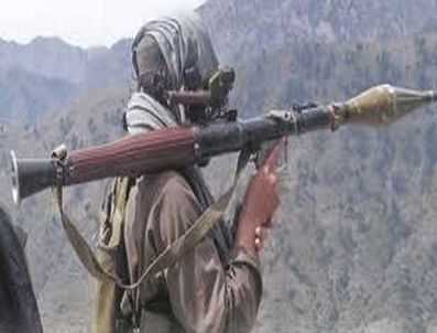 Çukurca'da roketli saldırı