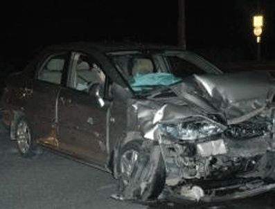 Sakarya'da trafik kazası: 2 ölü 4 yaralı