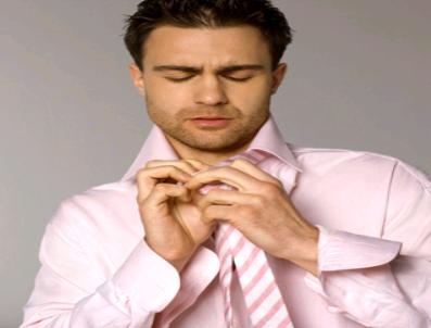 Sürekli Kravat Kullanan Erkeklere Kötü Haber