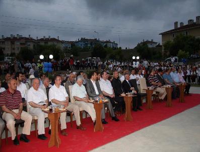 ALİ İHSAN YAVUZ - Adapazarı Belediyesi Karaman Spor Tesislerinin Açılışını Yaptı