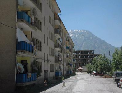 EDIP ÇAKıCı - Hakkari‘de 40 Lojman Onarım Bekliyor