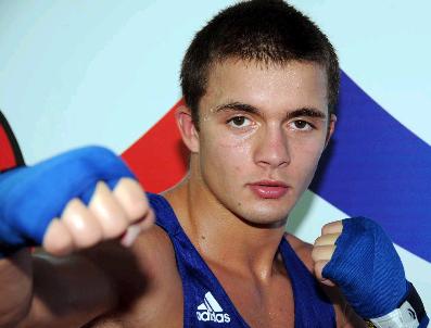 İsveçli Yiğit‘in ‘Ay-Yıldız‘ Hayali