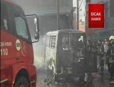 İSTIKBAL - Seyir halindeki araç alev aldı, sürücü canını son anda kurtardı