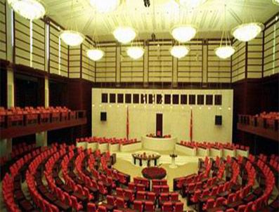 BURHAN KAYATÜRK - Tbmm'de kayıt yaptıran milletvekili sayısı 300'e yükseldi