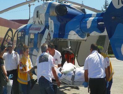 Hava Ambulansı Doktorun Babası İçin Havalandı