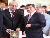 Davutoğlu'ndan Suriye ve Filistin açıklaması