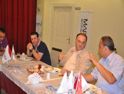 İŞ DÜNYASı GELIŞIM DERNEĞI - Marifed Çatısı Altındaki Dernekler Düzce‘de Buluştu