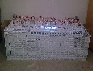 Tarsus‘ta ‘Kaçak Sigara‘ Operasyonu