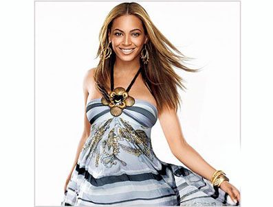 BEYONCE KNOWLES - Beyonce parasını saçıyor