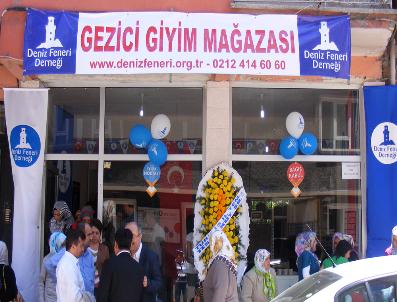 Deniz Feneri Derneğinden Kütahya‘ya ‘Giyim Mağazası‘