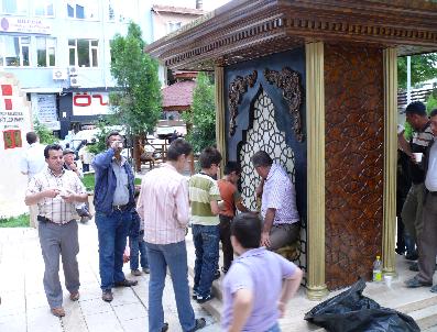 Bilecik‘te Çeşmelerden Şerbet Aktı