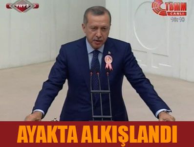 Erdoğan ayakta alkışlandı