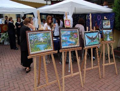 Hastaların Tedavi Görürken Yaptıkları El Sanatları, Sergide Görücüye Çıktı