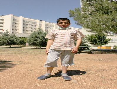 İhalesi Yapılmadan Bacağına Takılan ‘Balon’ Yüzünden Taburcu Olamıyor