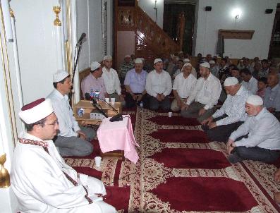 Miraç Gecesi Bandırma‘da Camiler Doldu Taştı