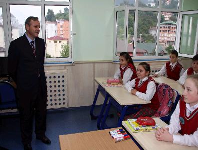 Trabzon Valisi Dr Recep Kızılcık‘tan Öğrencilere Ve Velilere Çağrı