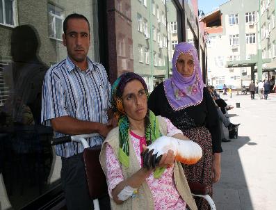 Tüp Bebek İçin Gittiği Hastanede Sol Kolu Kangren Oldu