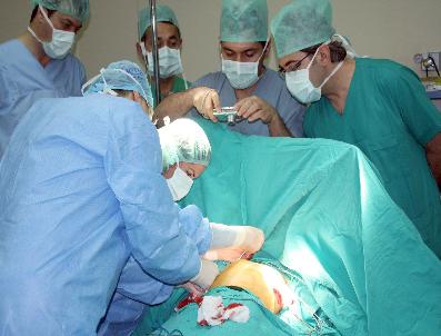 CERRAHPAŞA - Göğüs Deformasyonuna Kansız Operasyon