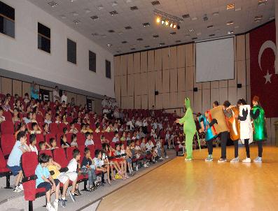 Muratpaşa Belediyesi‘nden Tiyatrolu Çevre Eğitimi