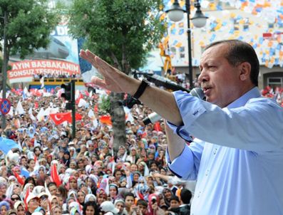 ÜSTAD - 'CHP denince akla yoksulluklar gelir'