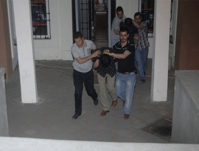 KUMKAPı - Çalıntı ürünleri kolay satmak için faturaları da çalmışlar