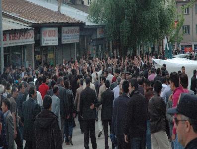 SEBAHATTIN YıLMAZ - Erzurum Karıştı