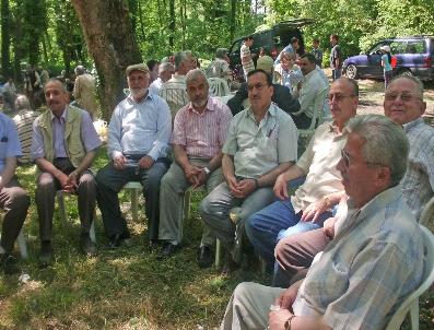 İSMAIL DEMIRHAN - Hacılar Piknikte Buluştu