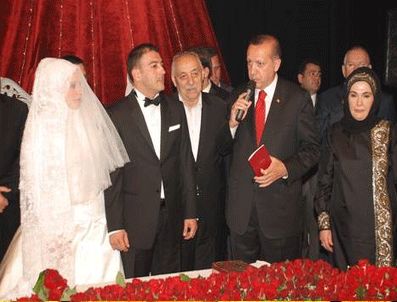 Protokol düğünde buluştu