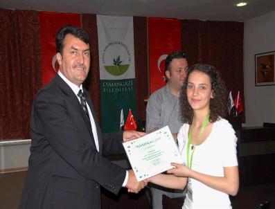 Dündar, Stajyerlerle Vedalaştı