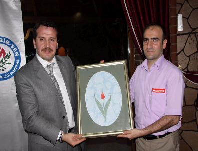 Eğitim Bir-Sen İnegöl‘de Yetki Aldı