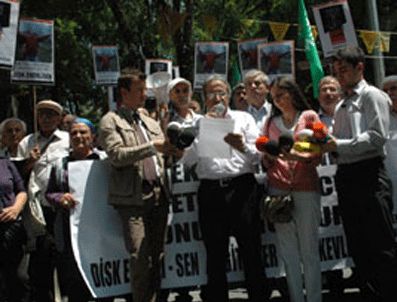 Emeklilerden hopa eylemi