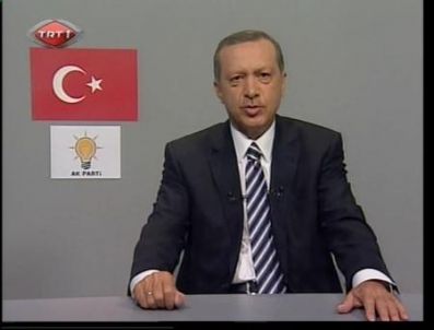 Erdoğan:  Siyasetçi dürüst olmalıdır