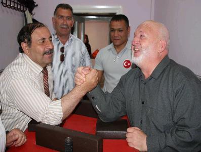 Nevşehir‘de Görme Engelliler İçin Bilek Güreşi Kursu