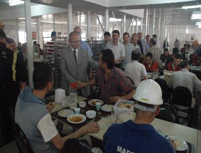 ERCAN CANDAN - Candan, Tersane Sahipleri İle Görüştü