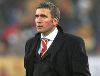 GHEORGHE HAGİ - Hagi, Romanya Milli Takımı'nın başına geçtiği yönündeki haberleri yalanladı