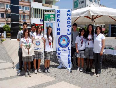 KÜTAHYA PORSELEN - Öğrencilerden ‘Naylon Poşete Hayır‘ Kapmanyası