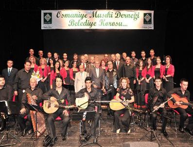 HAYRETTIN ÇIFTÇI - Osmaniye Musiki Derneği Belediye Korosu, ‘Siyah Beyaz Anılar’ Konseri Verdi