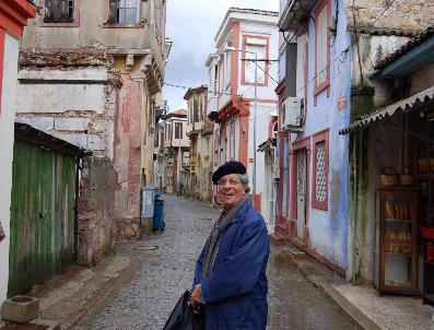 GIRIT - ‘Savaşın Çocukları’ Romanı Arnavutça’Ya Çevriliyor