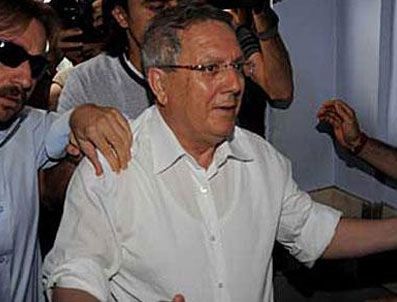 Aziz Yıldırım şeker komasına girdi