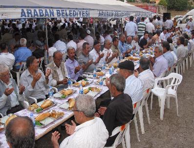 NECDET ÖZDEMIR - Başkan Özdemir Ninesi İçin Mevlid Okuttu