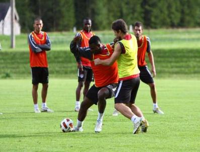 AUGSBURG - Manisaspor, Avusturya‘da Hazırlıklarına Devam Ediyor