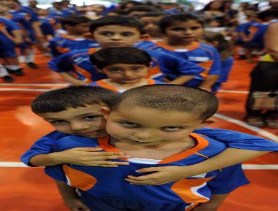 Büyükşehir Belediyesi Yaz Spor Okulu Açıldı