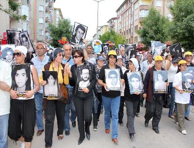 MADıMAK - Madımak Önünde Olaylar