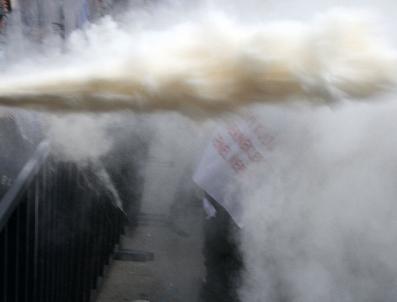 MADıMAK - Madımak Önünde Olaylar