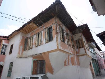 MARSHALL BOYA - Marshall Boya Renk Hareketini Kula‘ya Getiriyor